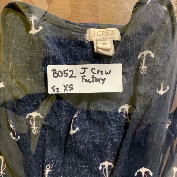 J Crew Factory Top Sz XS Navy Anchors - Picture 7 of 7